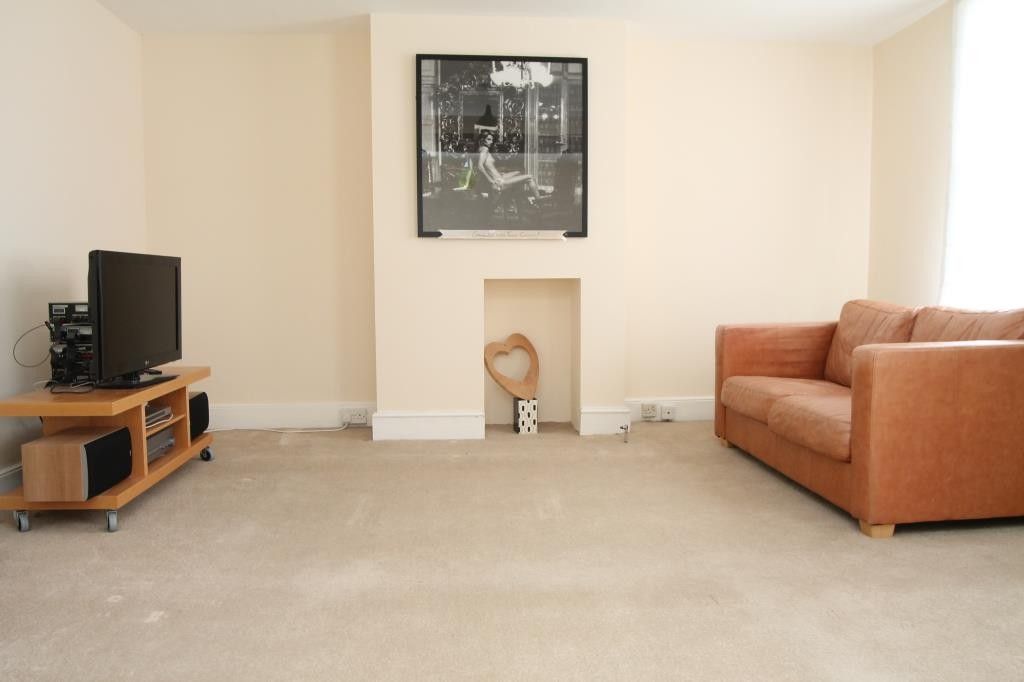 Property photo 2 of 6 The Old Bank House L