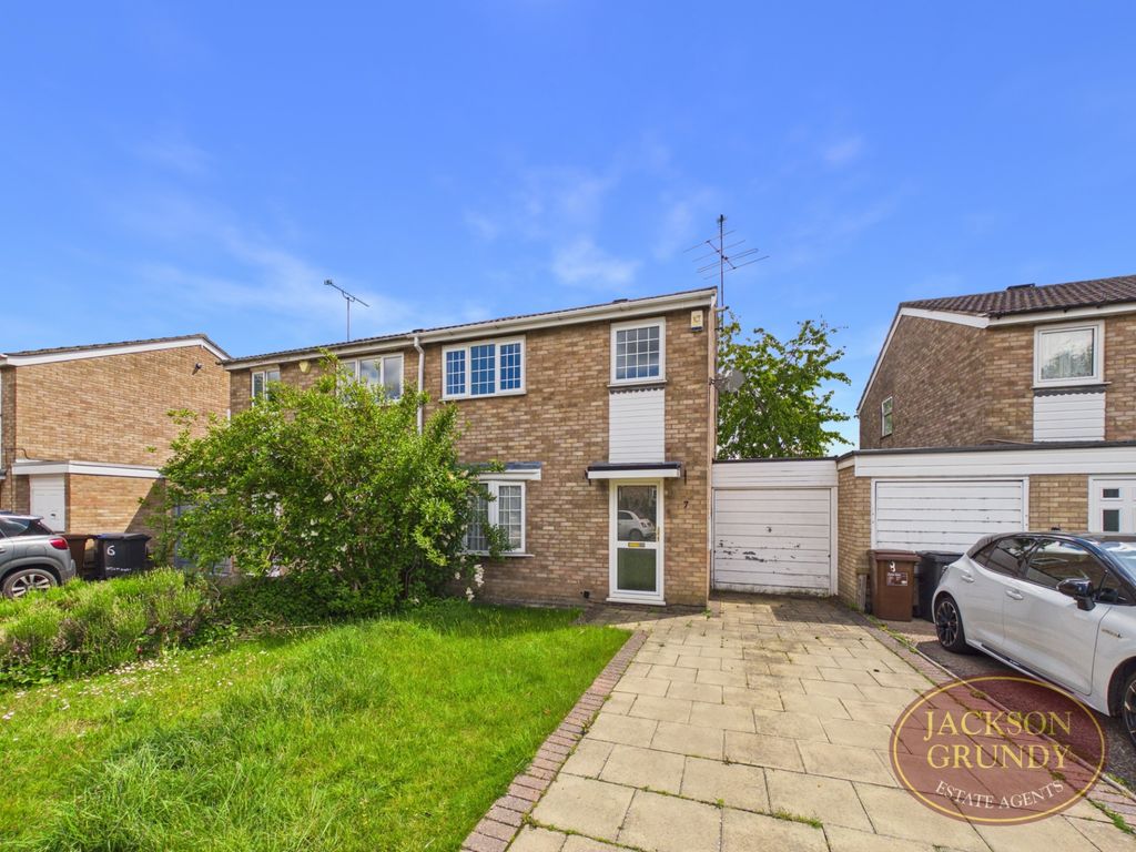 Property photo 1 of 16 Sansom Court