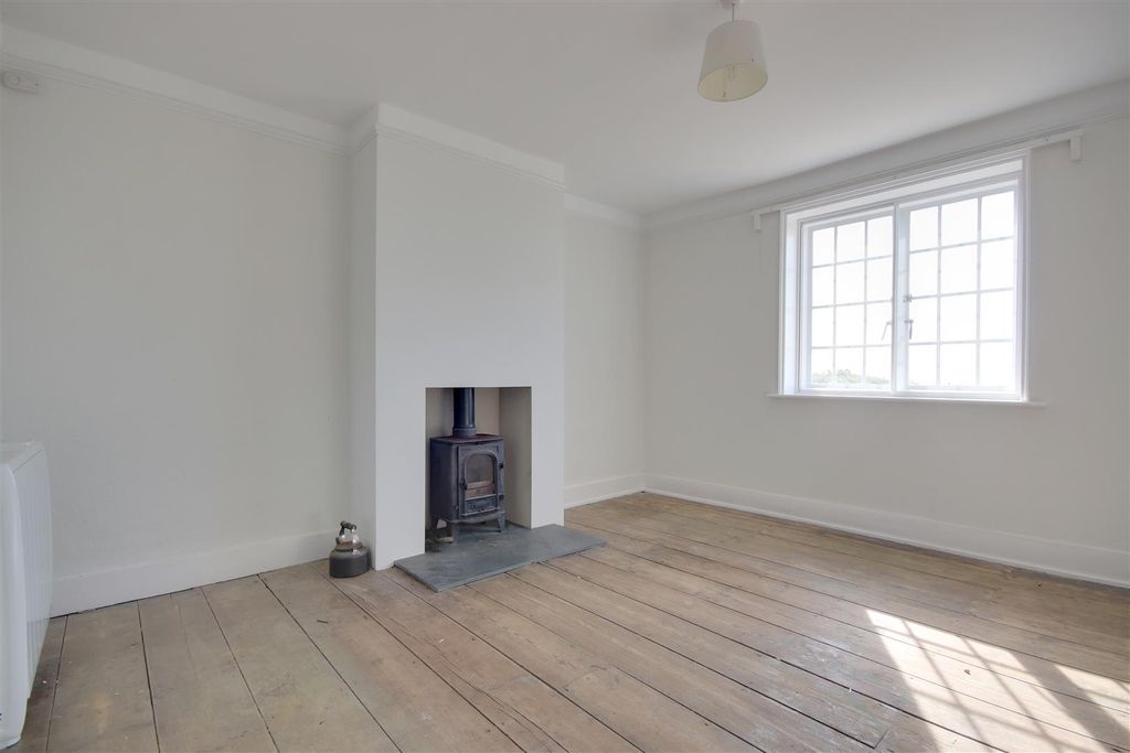 Property photo 2 of 13 13.Jpg