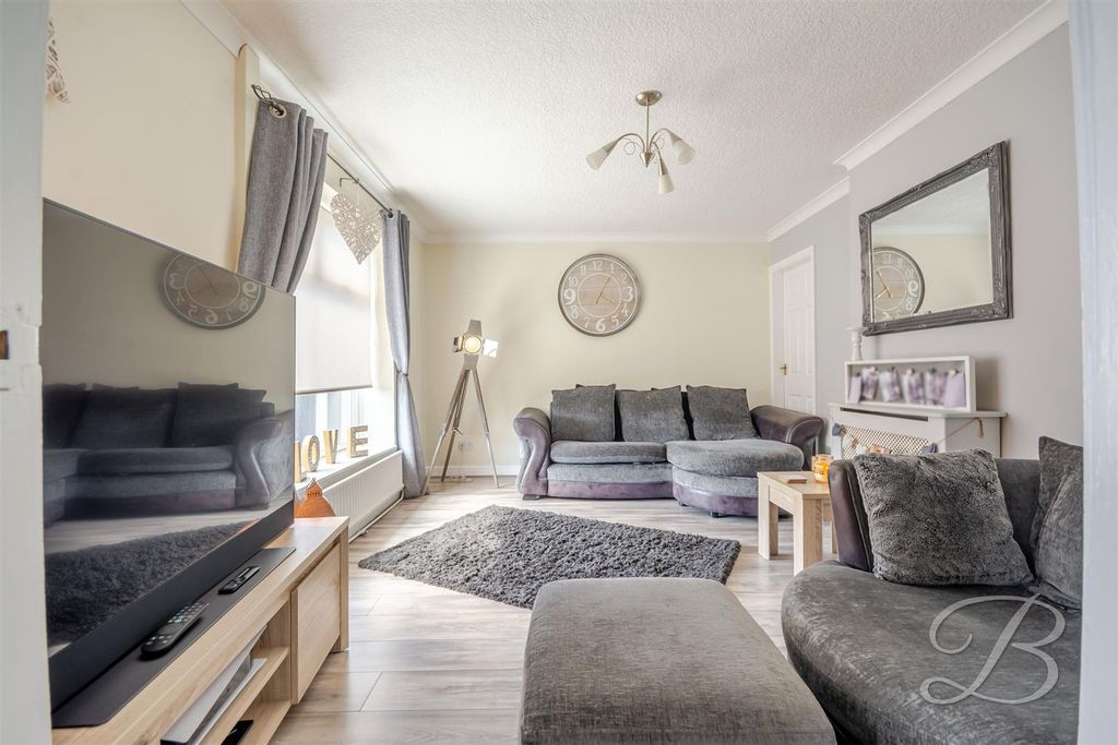 Property photo 3 of 35 Ccltd-10.Jpg