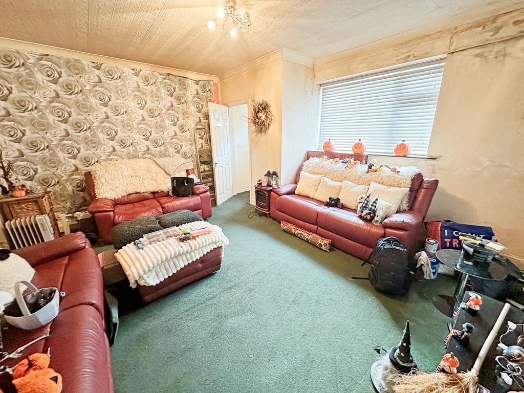 Property photo 3 of 29