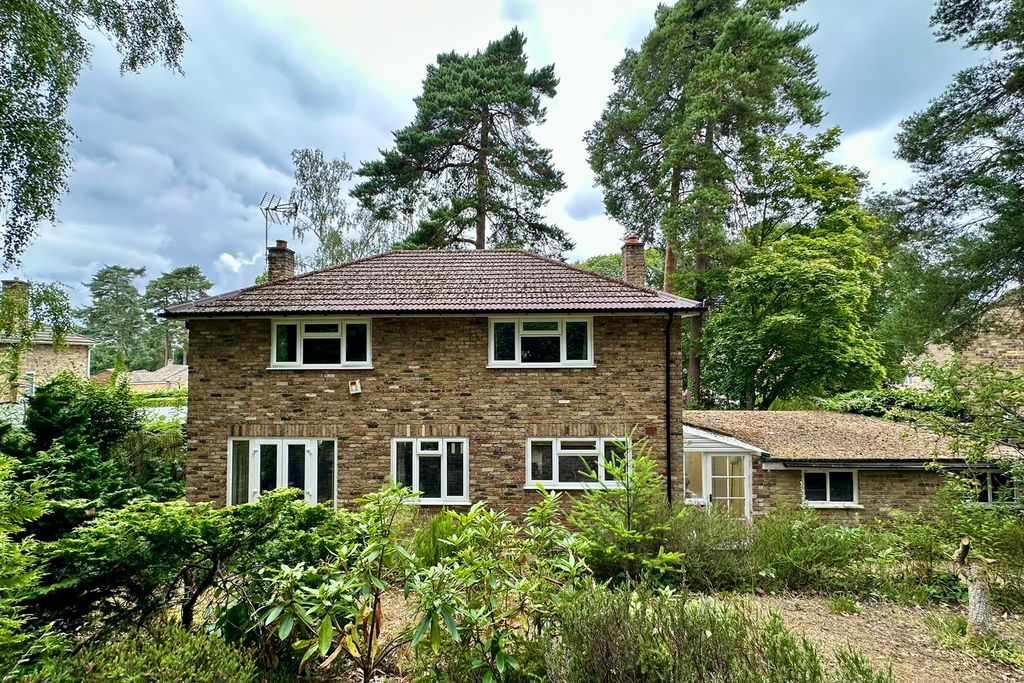 Property photo 3 of 17