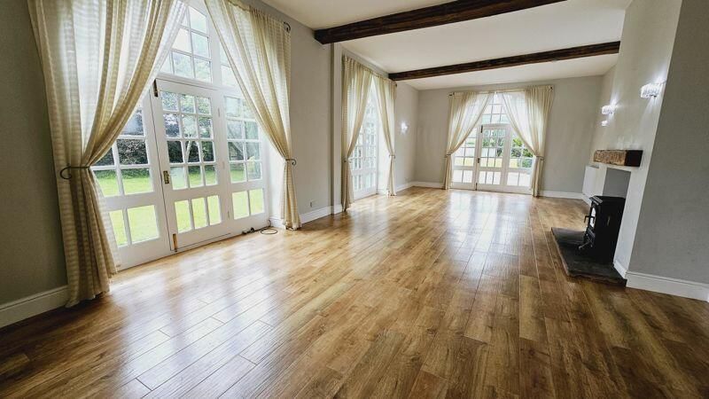 Property photo 3 of 13 CH 9.Jpeg