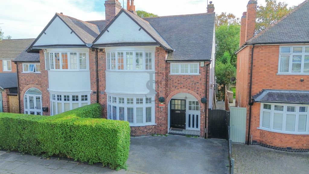 Property photo 1 of 22