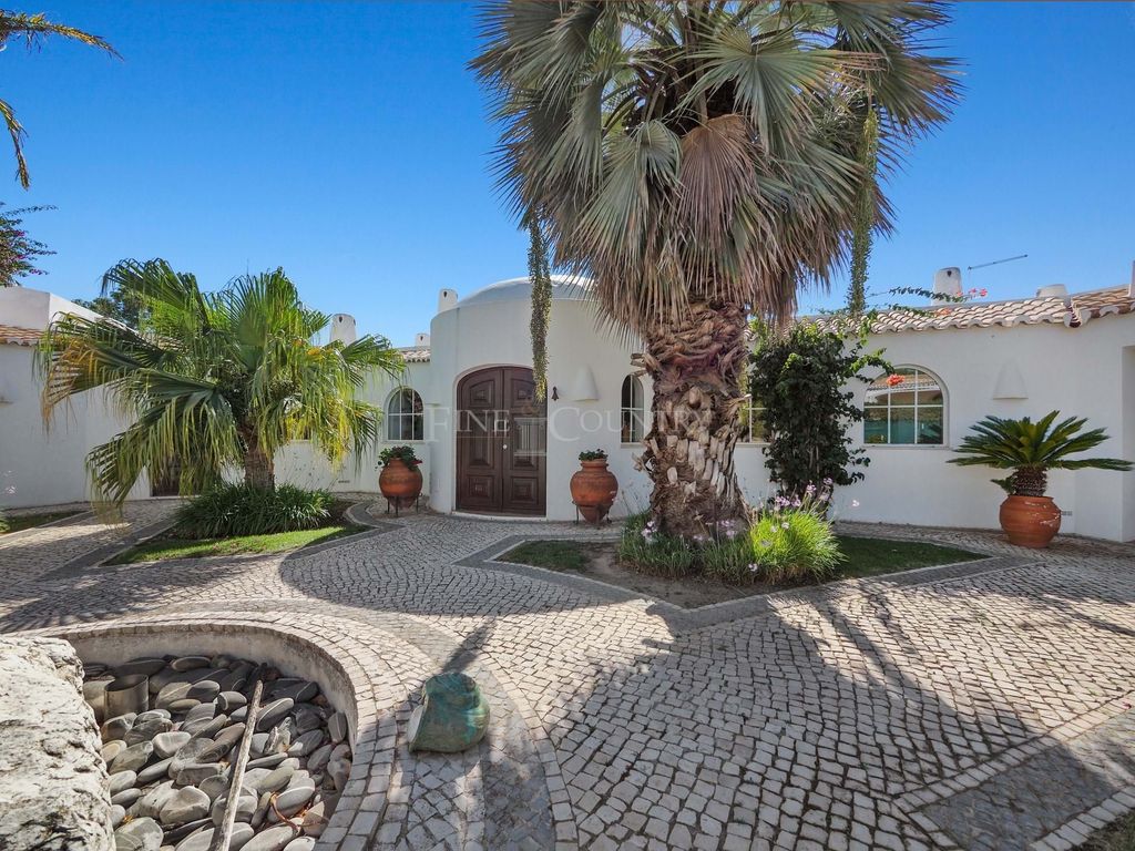 Property photo 1 of 30