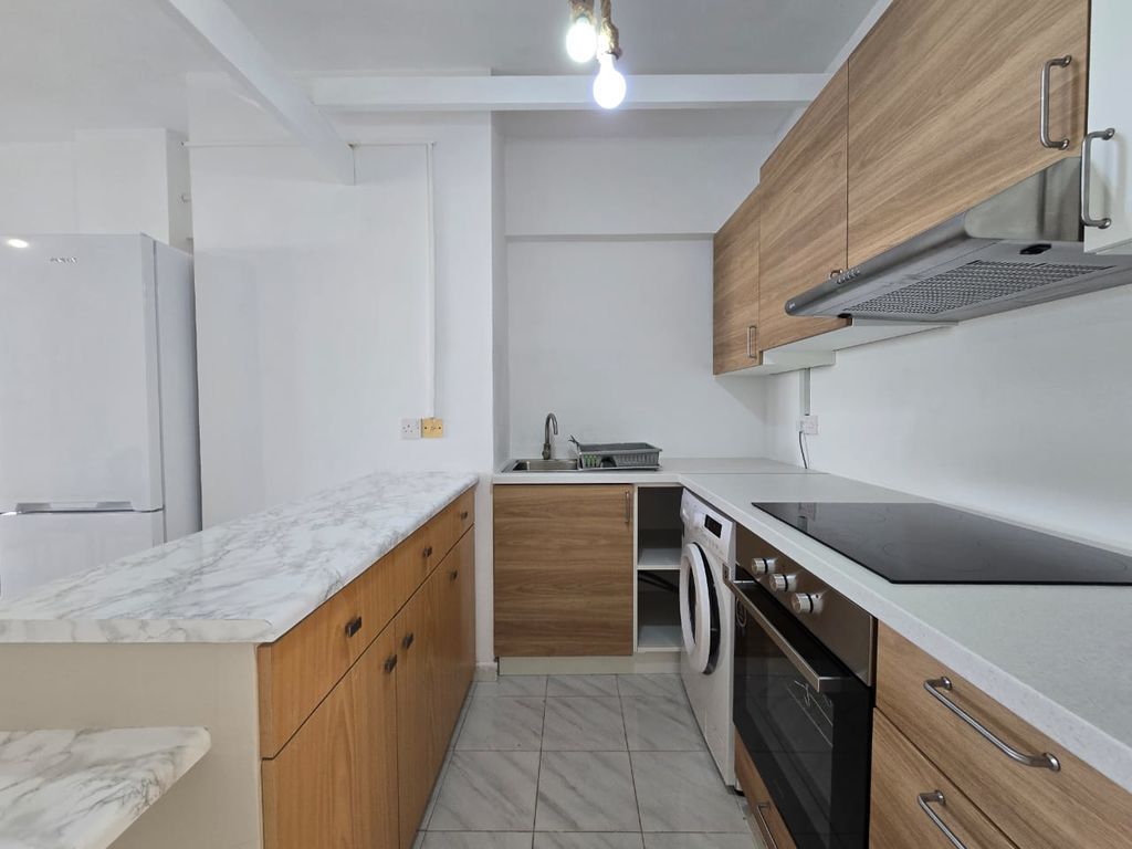 Property photo 2 of 9 Kitchen