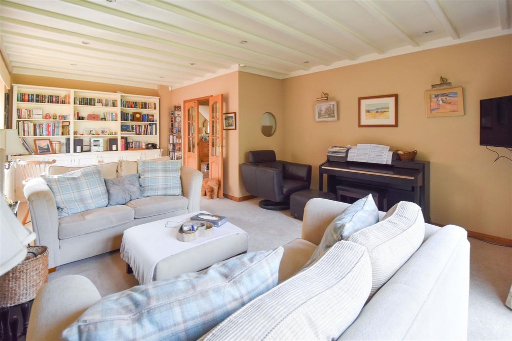 Property photo 2 of 35 Dsc_0397-2.Jpg