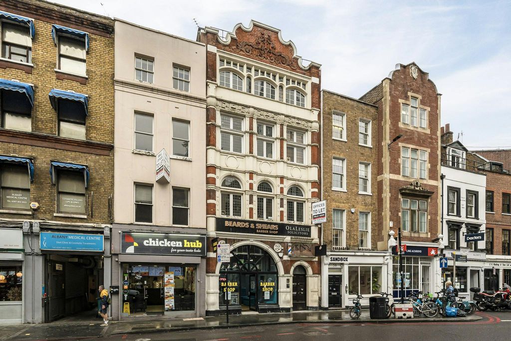Property photo 1 of 10 60 Borough High Street External 2.Jpg