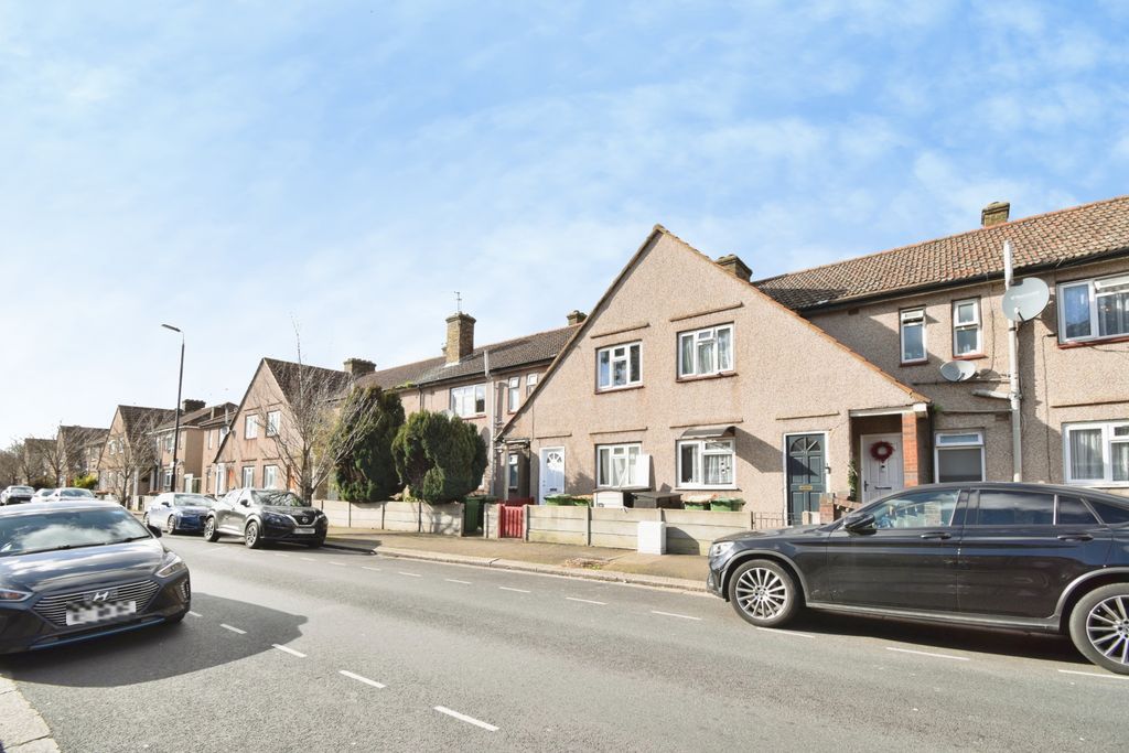 Property photo 3 of 20