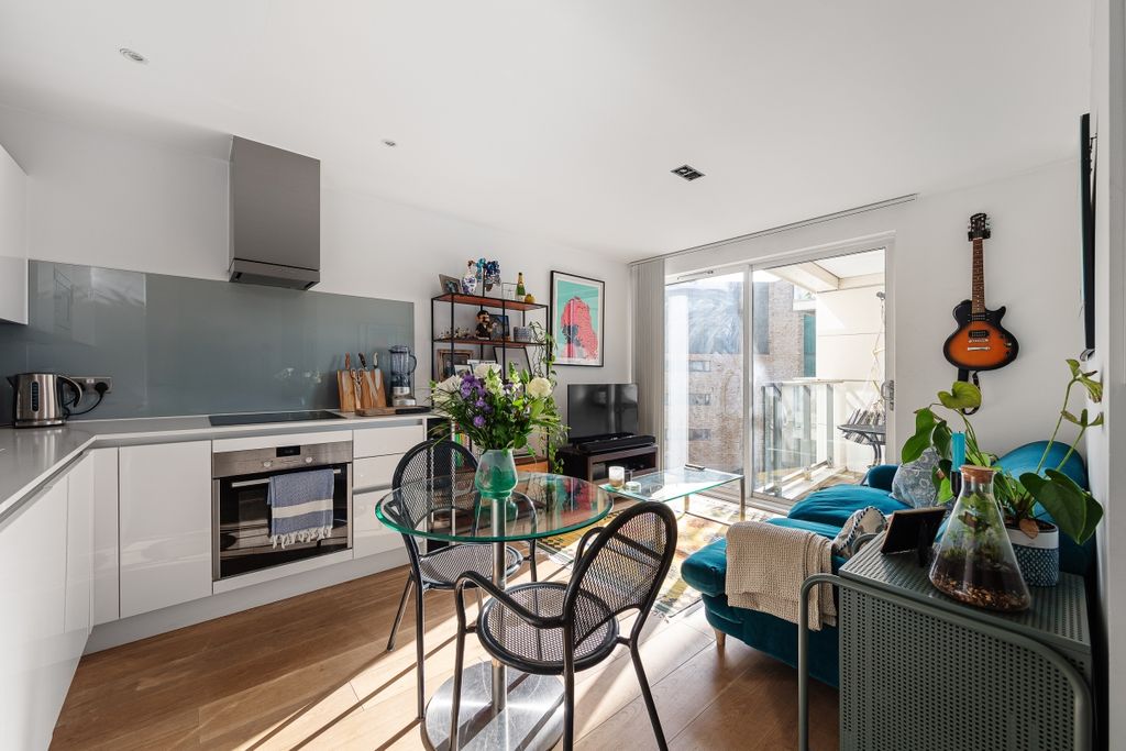 Property photo 1 of 13 094A8588