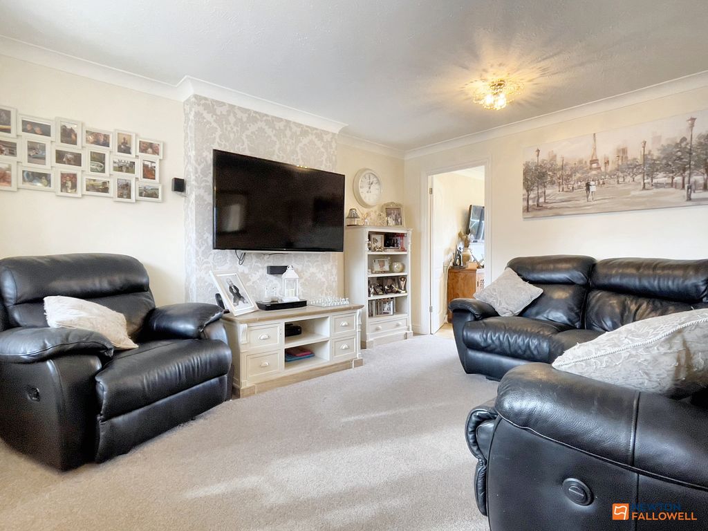 Property photo 2 of 29
