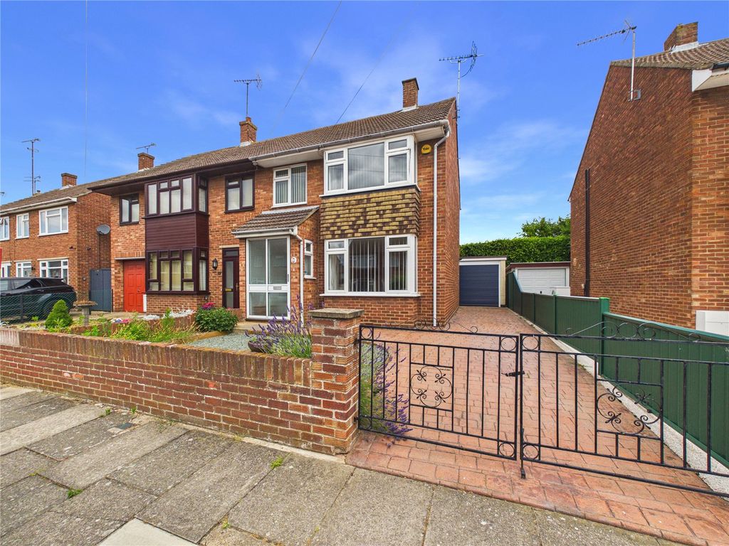 Property photo 1 of 12 Picture No. 01