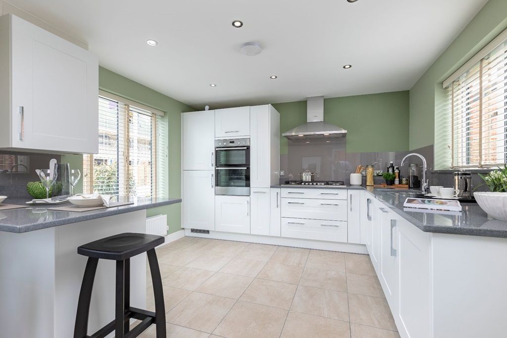 Property photo 2 of 12 Cook Up A Storm In The Kitchen