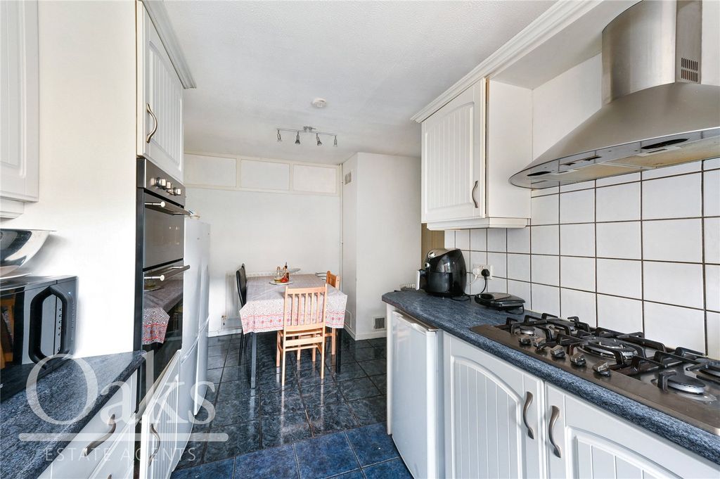 Property photo 3 of 12 Picture No. 18