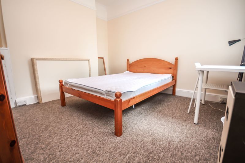 Property photo 3 of 10 Photo 3