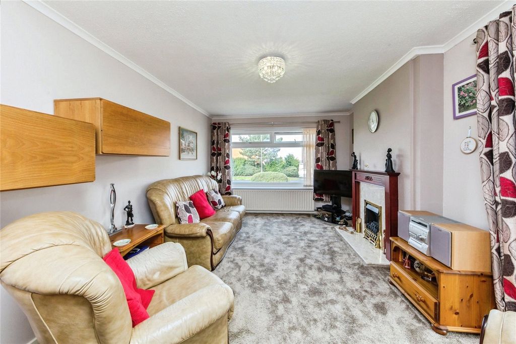 Property photo 3 of 18 Picture No. 03