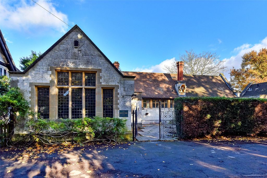 Property photo 1 of 15 Picture No. 05