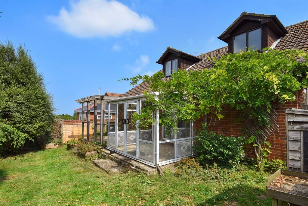 Property photo 3 of 23