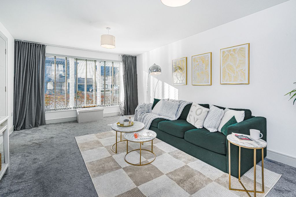 Property photo 2 of 34 4407623