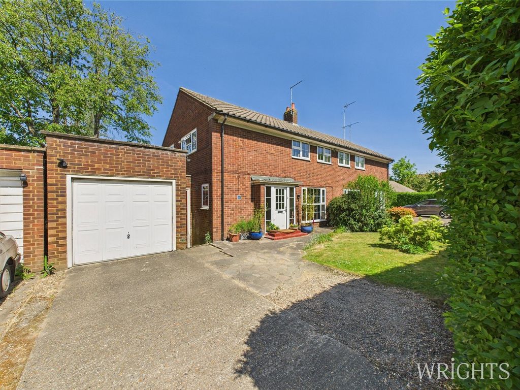 Property photo 1 of 31