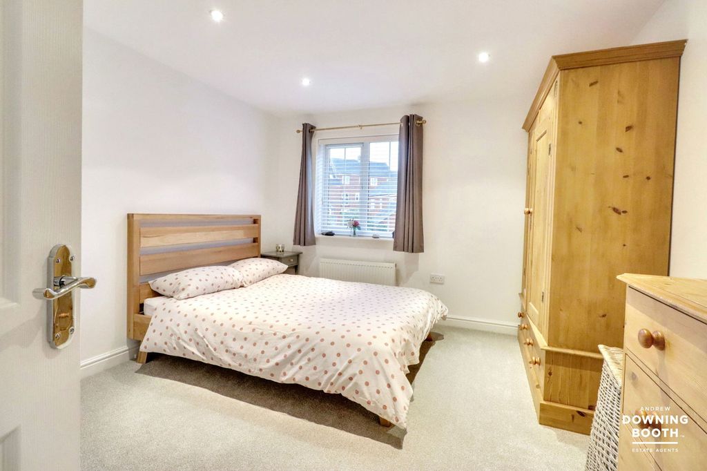 Additional image 27 of 4 bed detached house for saleNewbold Close, Lichfield WS13