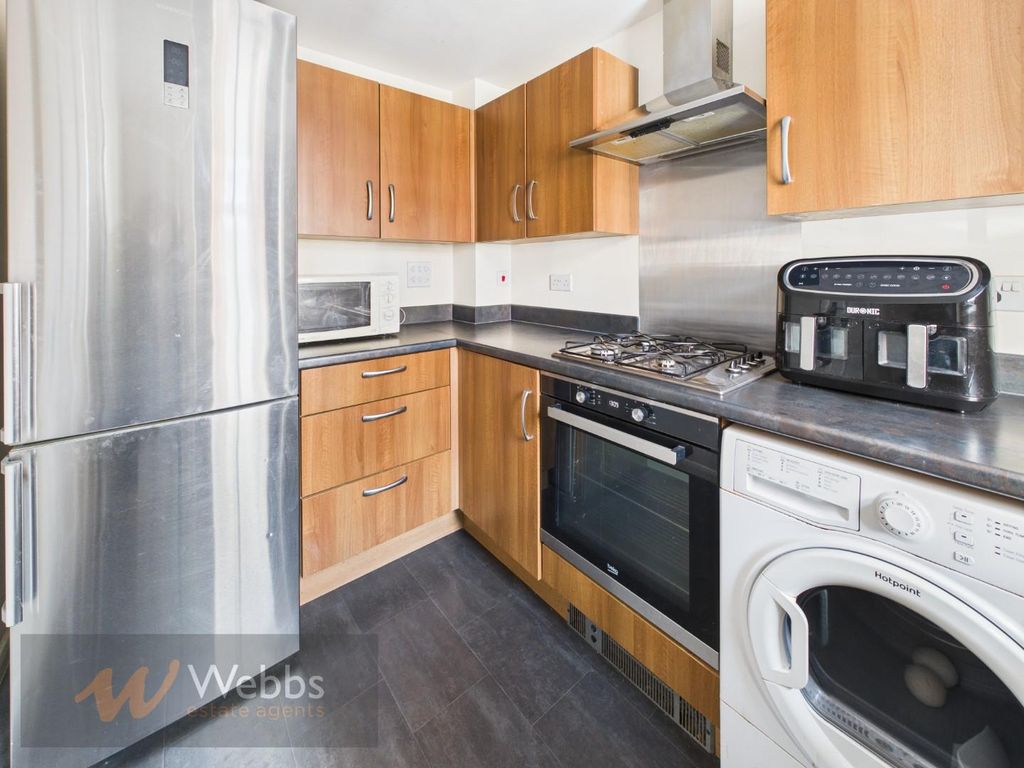 Property photo 3 of 22 Cam05244G0-Pr0140-Still003.Jpg