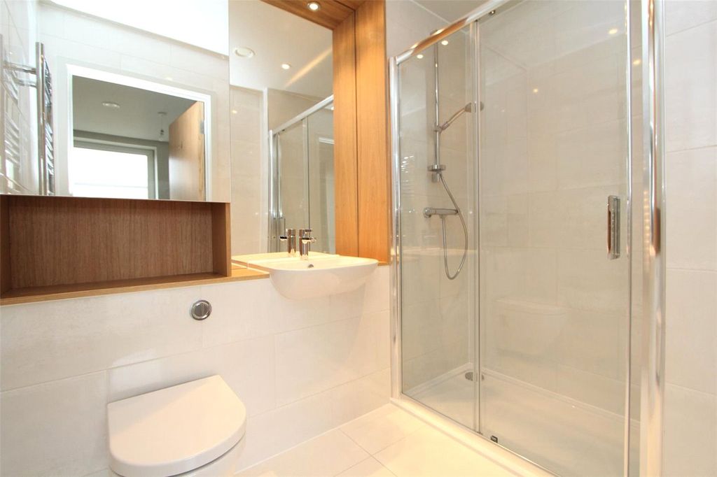 Property photo 3 of 8 Picture No. 02