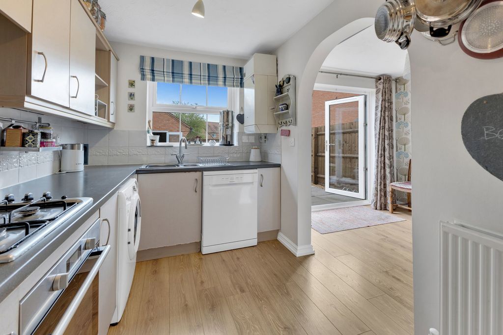 Property photo 3 of 13