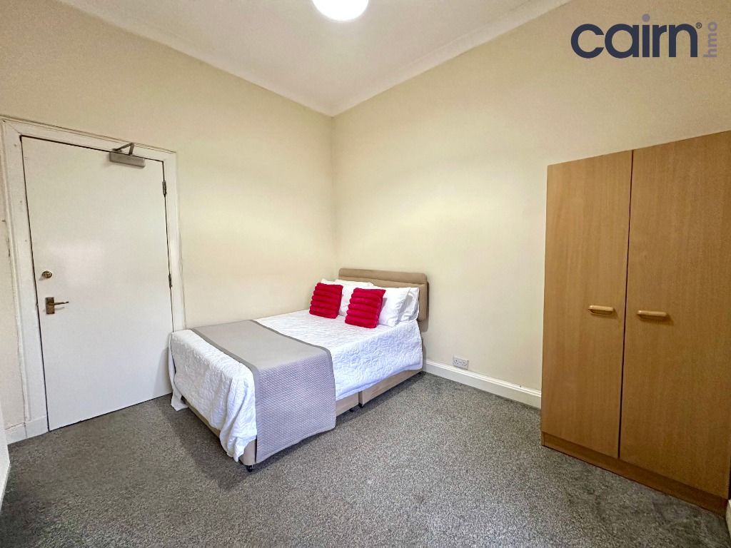 Property photo 3 of 11 Photo 3