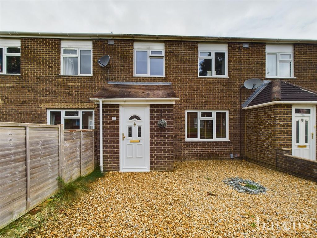Property photo 1 of 12 Cam01093G0-Pr0415-Still013.Jpg