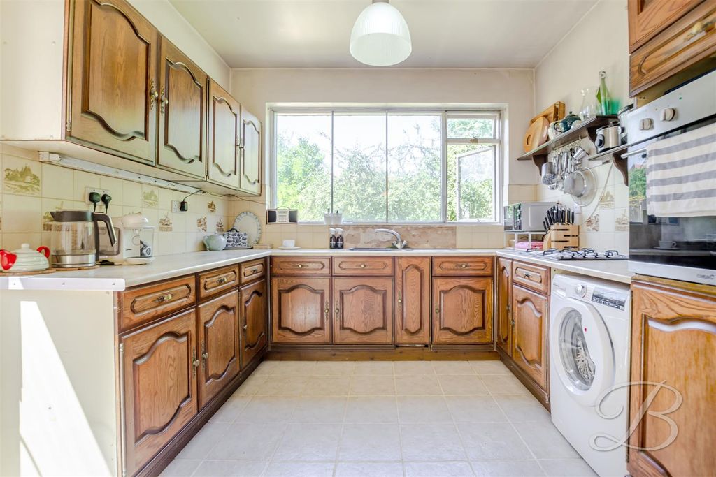 Property photo 2 of 35 Ccltd-7.Jpg
