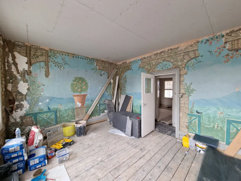 Property photo 3 of 6