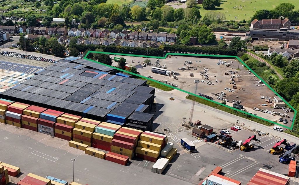 Property photo 1 of 2 West Bank 35 Acres  1.Jpg