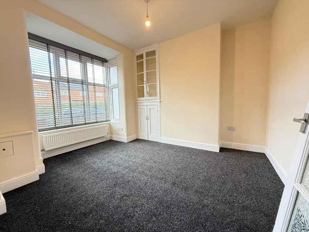 Property photo 2 of 10 3.Jpg