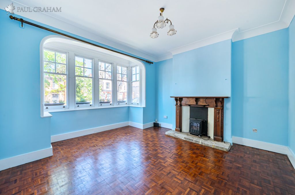 Property photo 2 of 24 4A05Bf89-B870-4c21-8A38-Eac4c16A063E