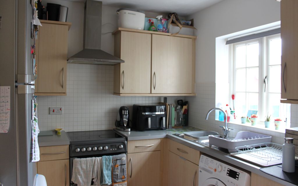Property photo 3 of 9 Img_5474