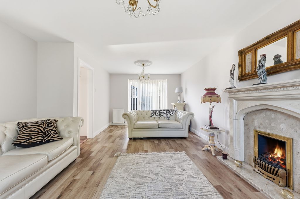 Property photo 2 of 39 P1871937