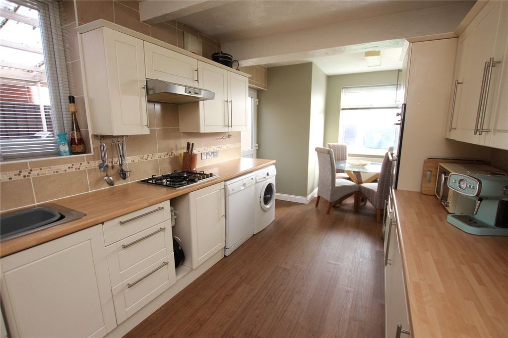 Property photo 2 of 10 Picture No. 17