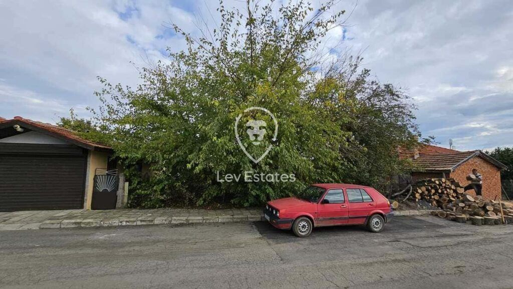 Property photo 3 of 5
