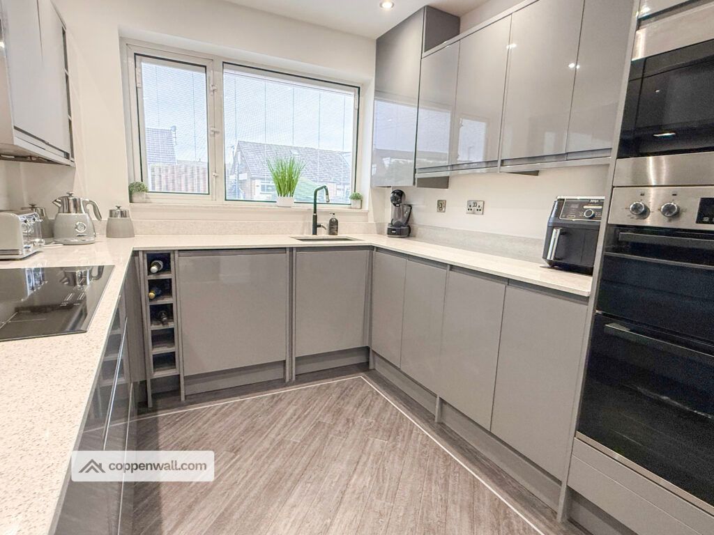 Property photo 2 of 44