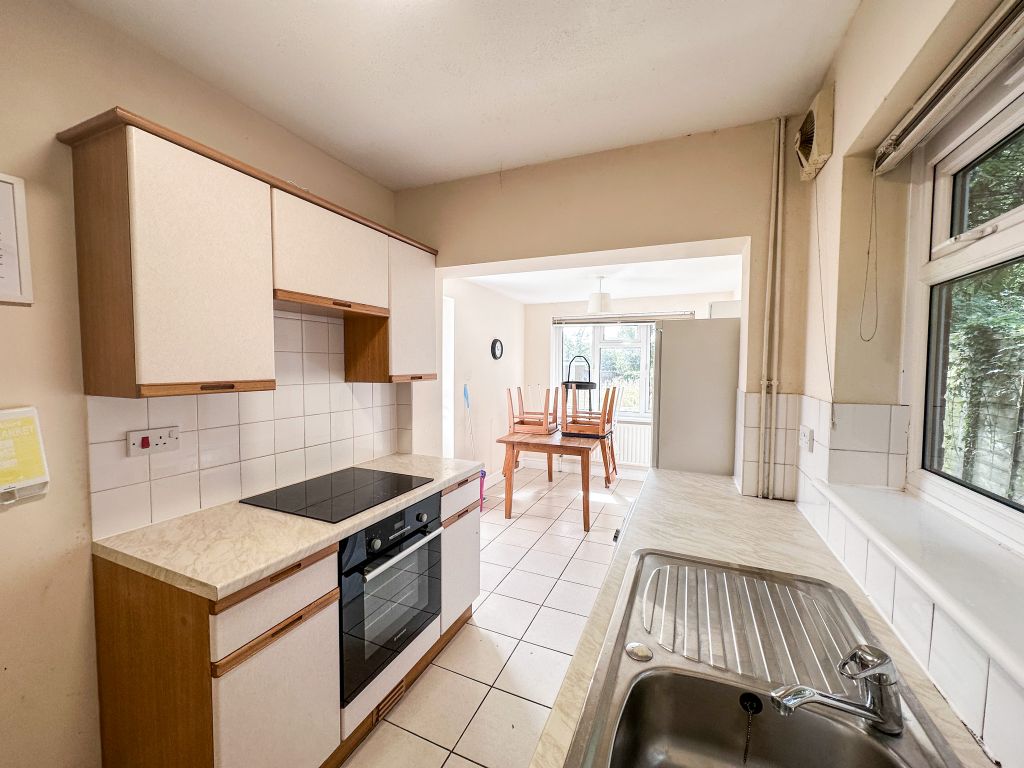 Property photo 2 of 8 Photo 09