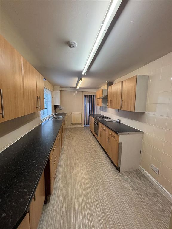 Property photo 3 of 7 3.Jpg