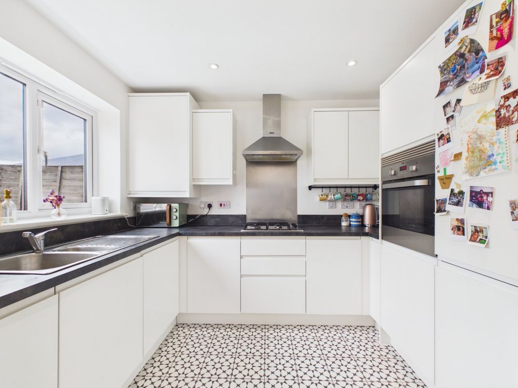 Property photo 3 of 10 Picture No. 04