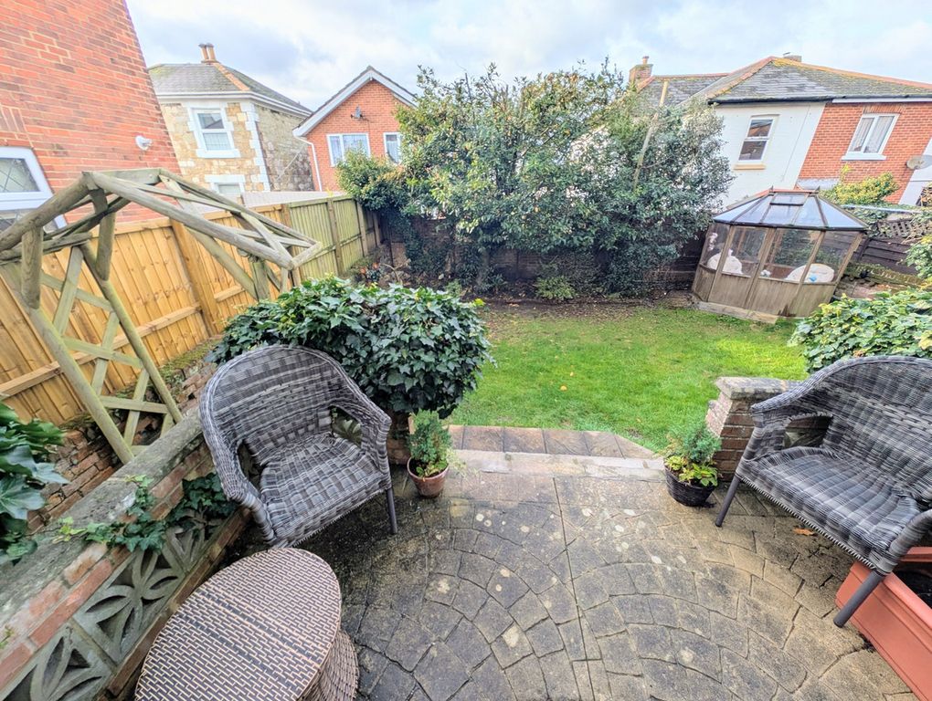 Property photo 3 of 21