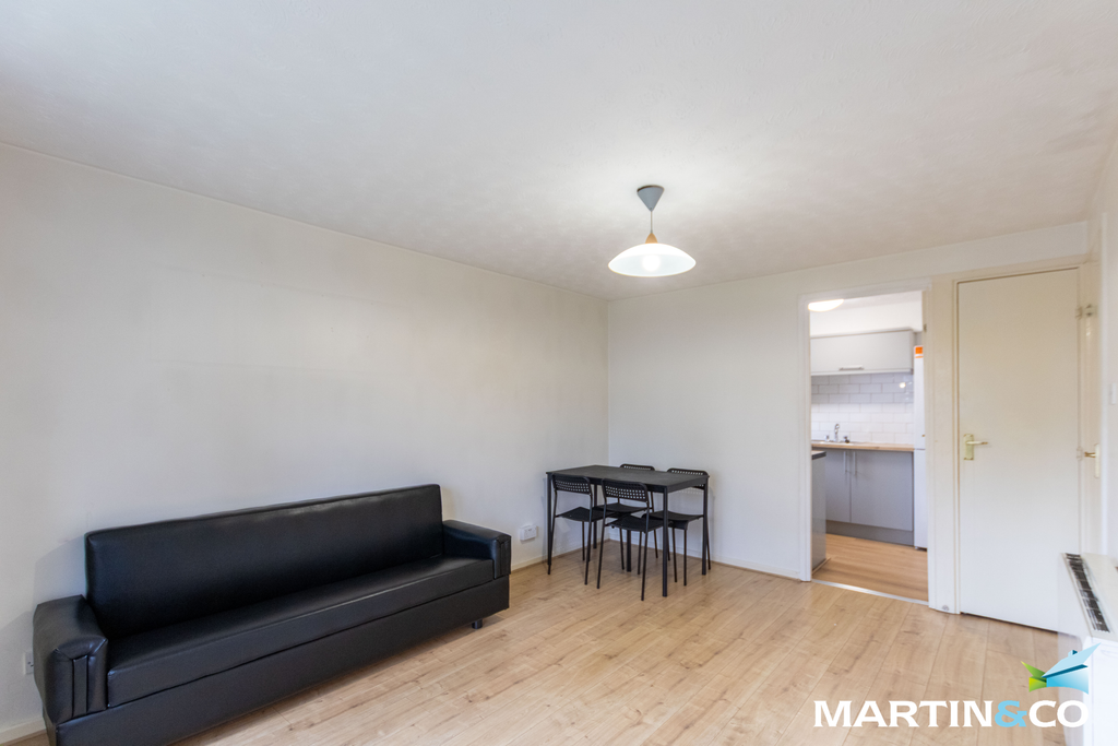 Property photo 3 of 10 Picture4