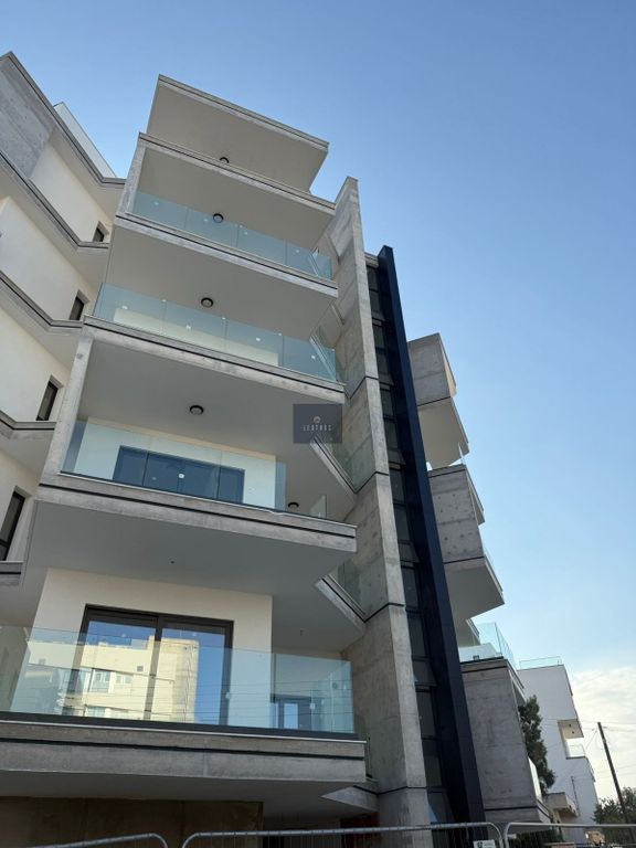 Property photo 3 of 3