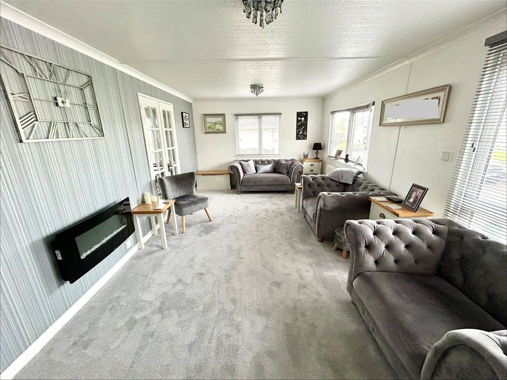 Property photo 3 of 20 Picture No. 46