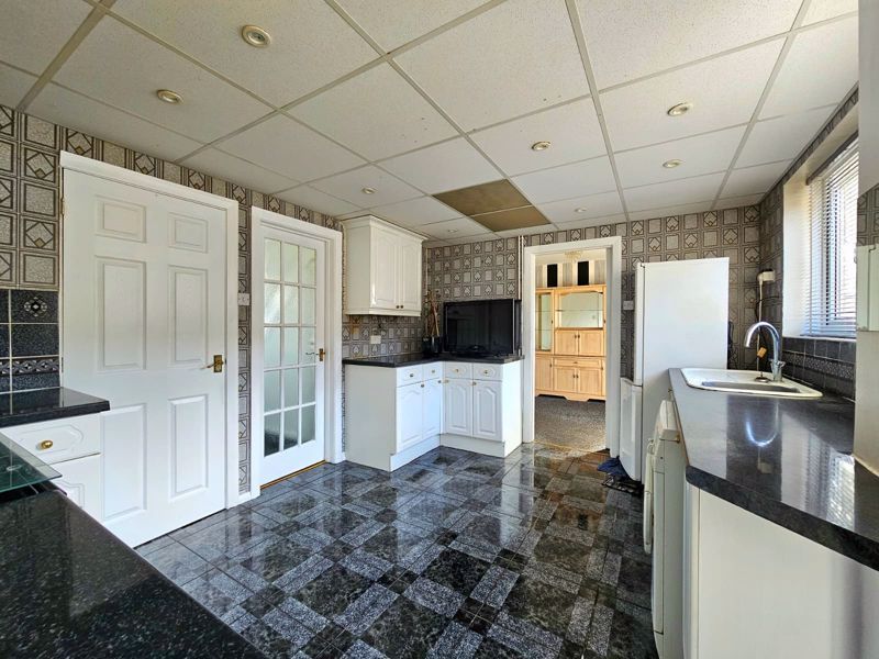 Property photo 3 of 18 Photo 20