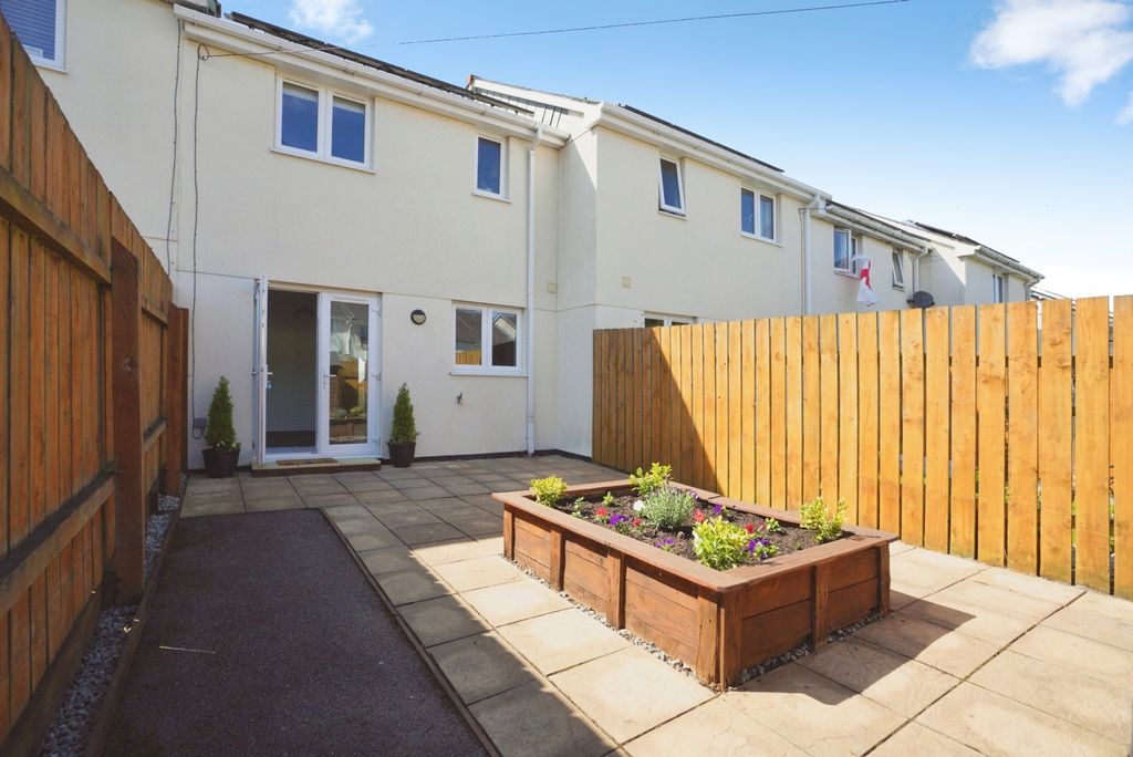 Property photo 2 of 17 Pbox-Img.Jpg