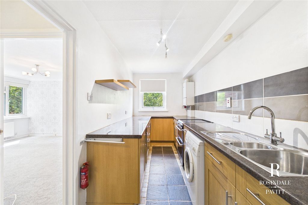 Property photo 3 of 13 Picture No. 04